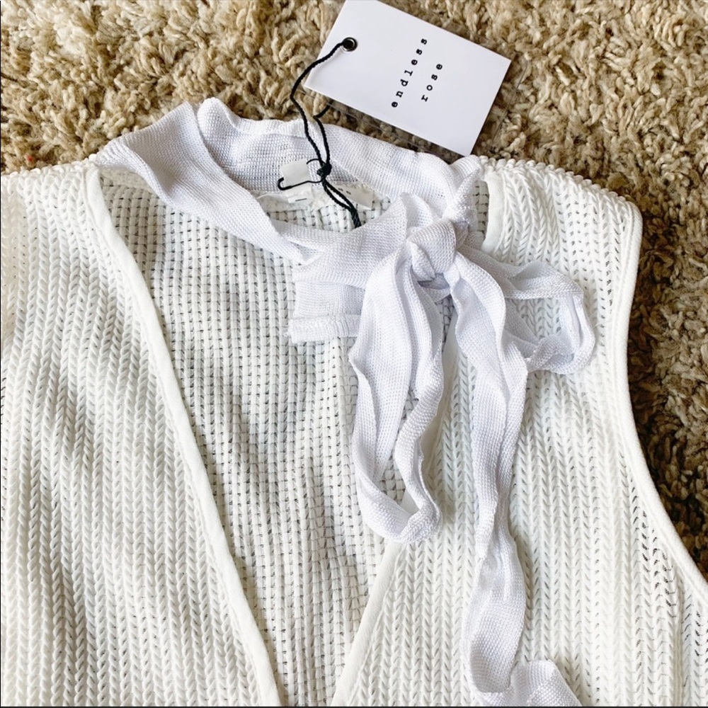Nordstrom Endless Rose White V Tie Neck Tank - Picture 5 of 8